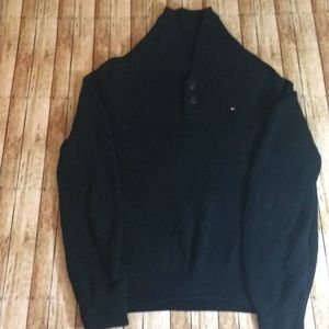 TOMMY HILFIGER SWEATER SIZE XL